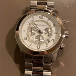 Michael Kors Watch (Unisex)